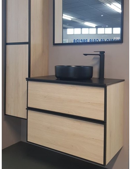 Mueble de baño DESERT roble pegasus, perfil de aluminio negro. Ambiente