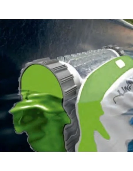 Limpiafondos de piscina automático COSMY ONE. Agua pared.