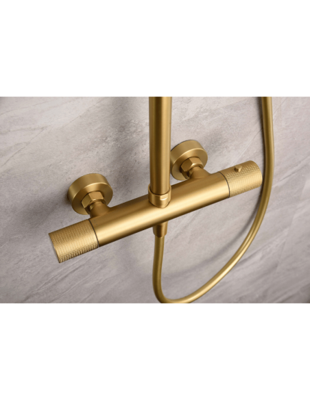 Conjunto de ducha oro cepillado Line IMEX Detalle termostático Conjunto de ducha oro cepillado Line IMEX Detalle termostático