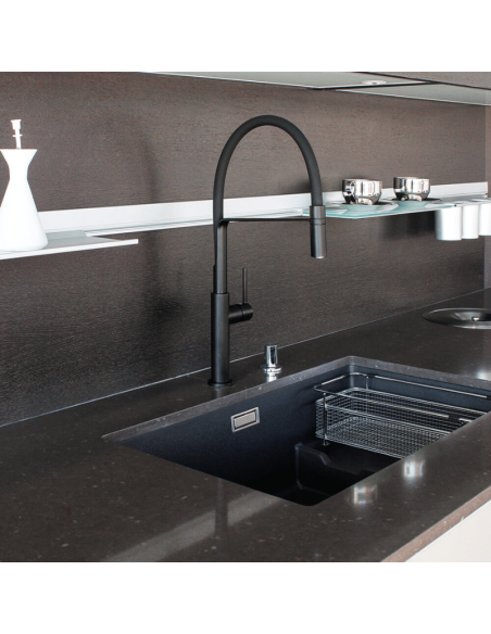 Grifo cocina Chef CLEVER color negro (Ambiente) Grifo cocina Chef CLEVER color negro (Ambiente)